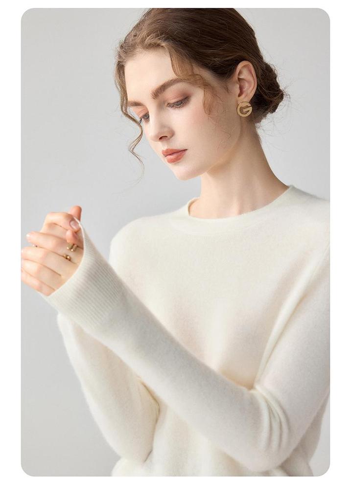 Luxuriously Soft 100% Cashmere Women's Sweater: Round Neck, Solid Color, Relaxed Fit, Perfect for Autumn and Winter.