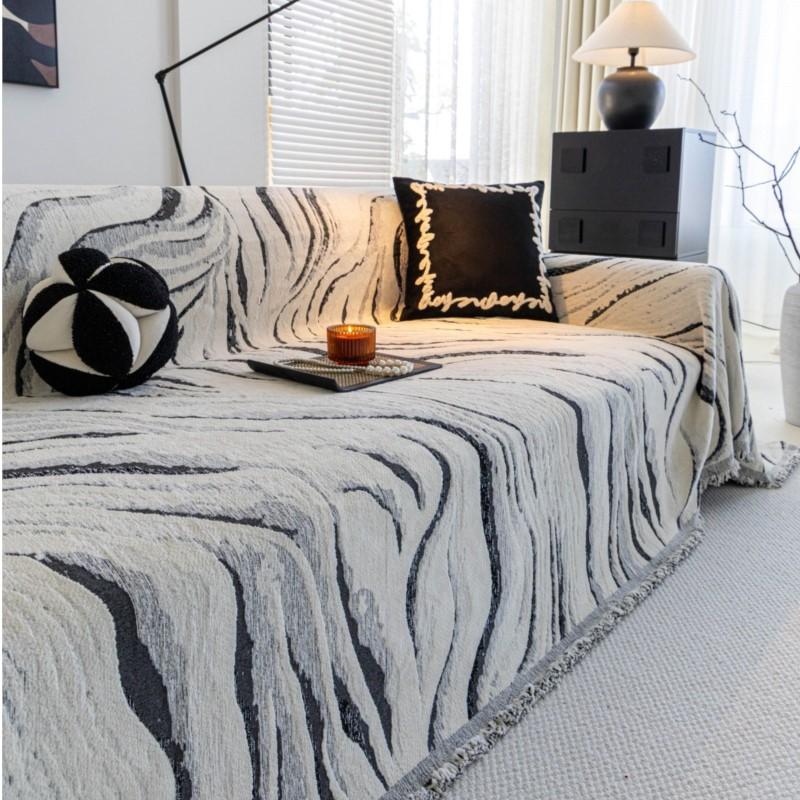 Autumn Winter Camping Picnic Blanket Cojines Decorativos Sofá Sofa Covers Imitation Mink Fur Sofa Mats Throw Blankets