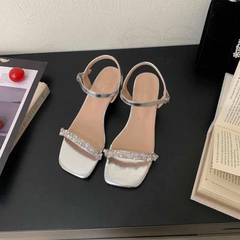 Niche Minimalist Style Retro Word With Thick Heel Rhinestone Open-Toe Fashion Sandals Summer 35 5750₽