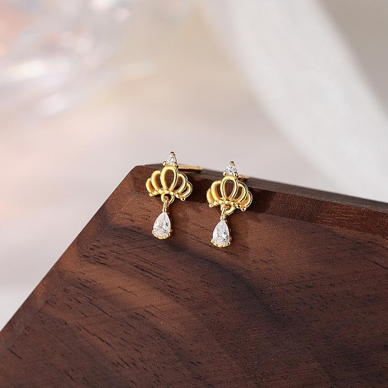 

Серьги принцессы в форме капли воды для женщин, модные легкие, роскошные, высокого класса, мягкие, маленькие серьги