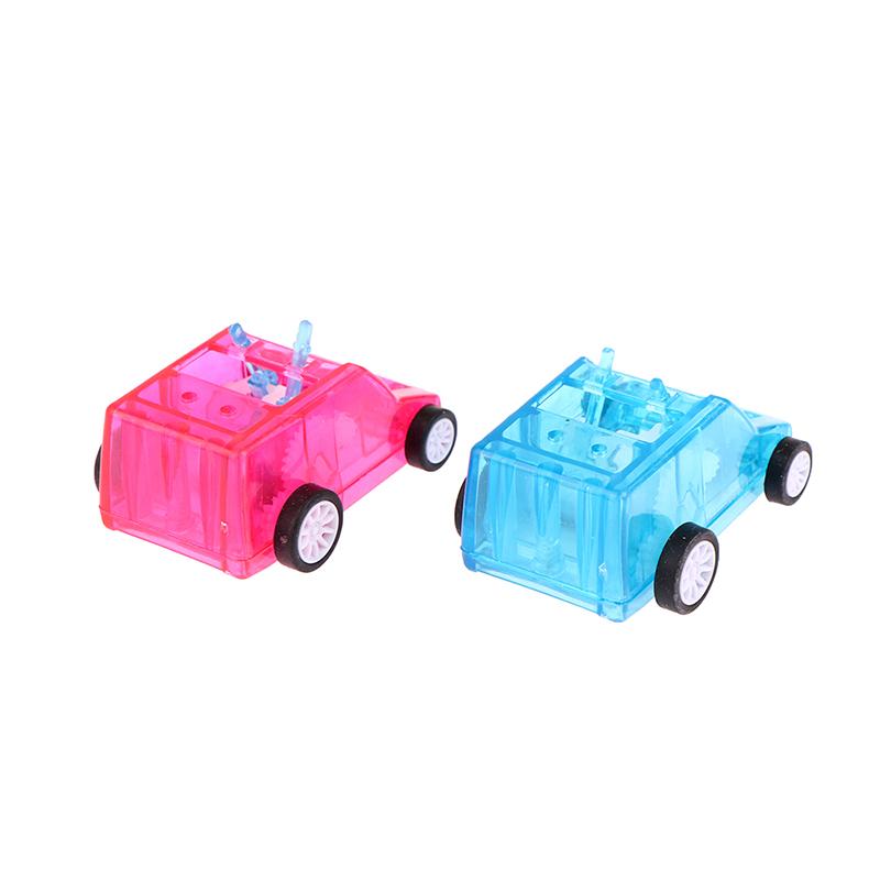 1Pc Cute Mini Cartoon Car Table Dust Cleaning Trolley Desktop Eraser Dust Ceaner Pencil Eraser Shavings Sweeper For Home Office