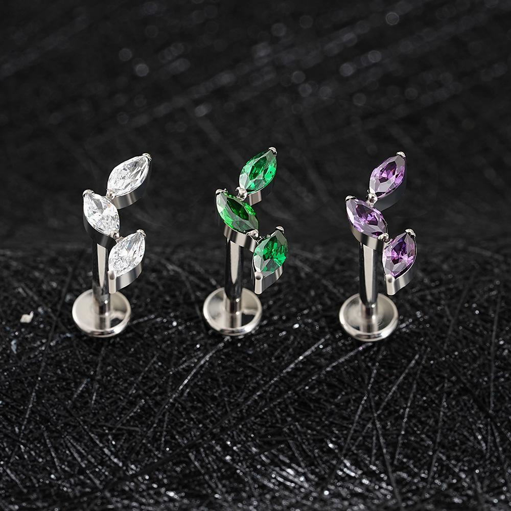 Rechter Grand ASTM F136 Titan Dreifach Marquise Labret Stud 16G CZ Cluster Climber Knorpelohrring Tragus Helix Ohrpiercing