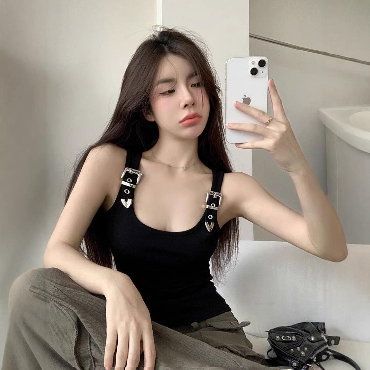 

Women s Retro Spaghetti Strap Racerback Sleeveless Black Crop Top XL чорний