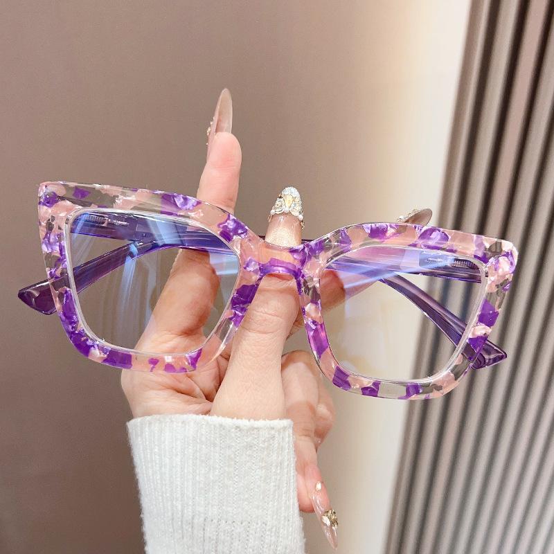 2026 New Cat-Eye Frame Floral Pattern Anti-Blue Light Presbyopia Glasses for Women Fashionable Ultra-Light Reading Eyewear