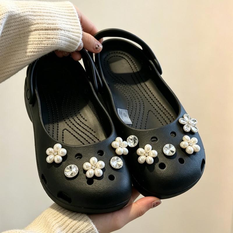 1 Set Pearl Flower Rhinestone Shoe Charm - Elegant Removable Shoe Decor Ornaments - DIY Decor Accessories for Women Clog Sandals