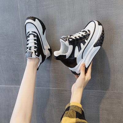 Autumn and Winter Women's Shoes New Trendy Tube Versatile Dad Shoes Platform Muffin Inner Height Increase Casual Sports Shoes