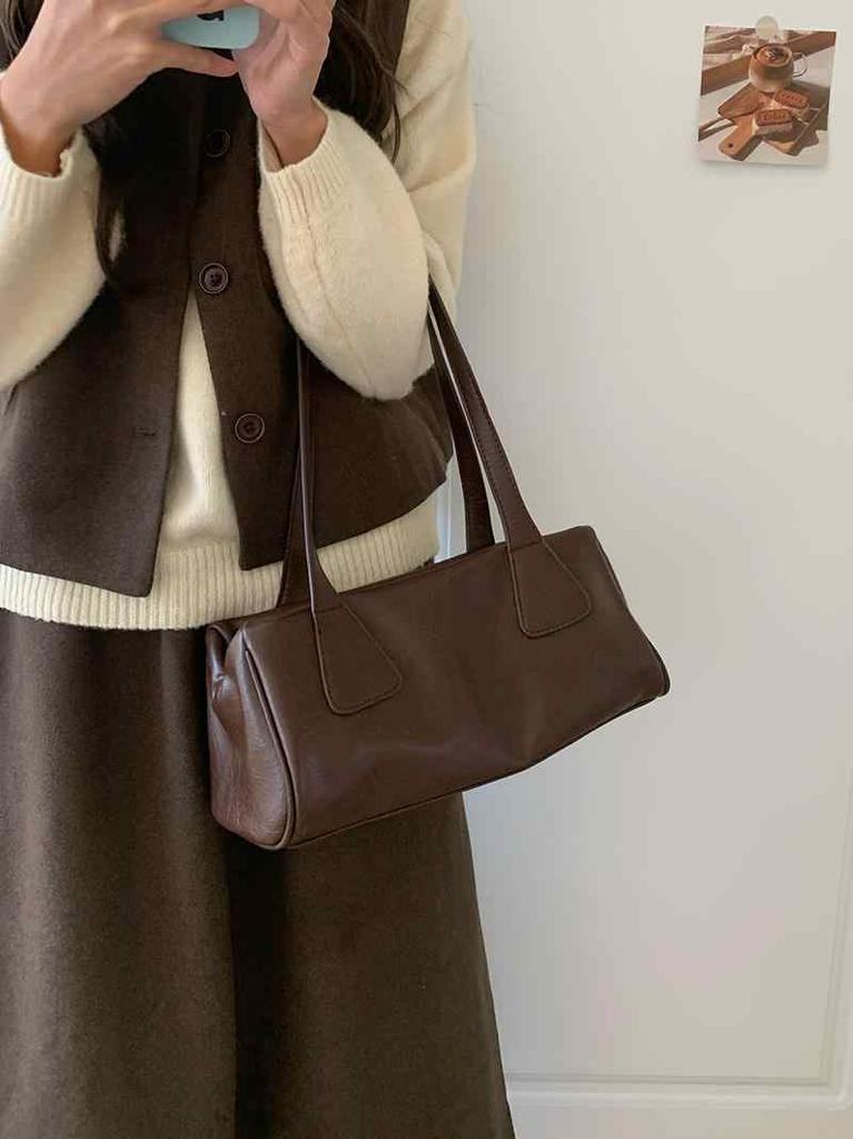 Bags for Women Autumn Winter Korean Ins Retro Underarm Bags 2026 New Versatile Commuter Handbags Casual One Shoulder Bag