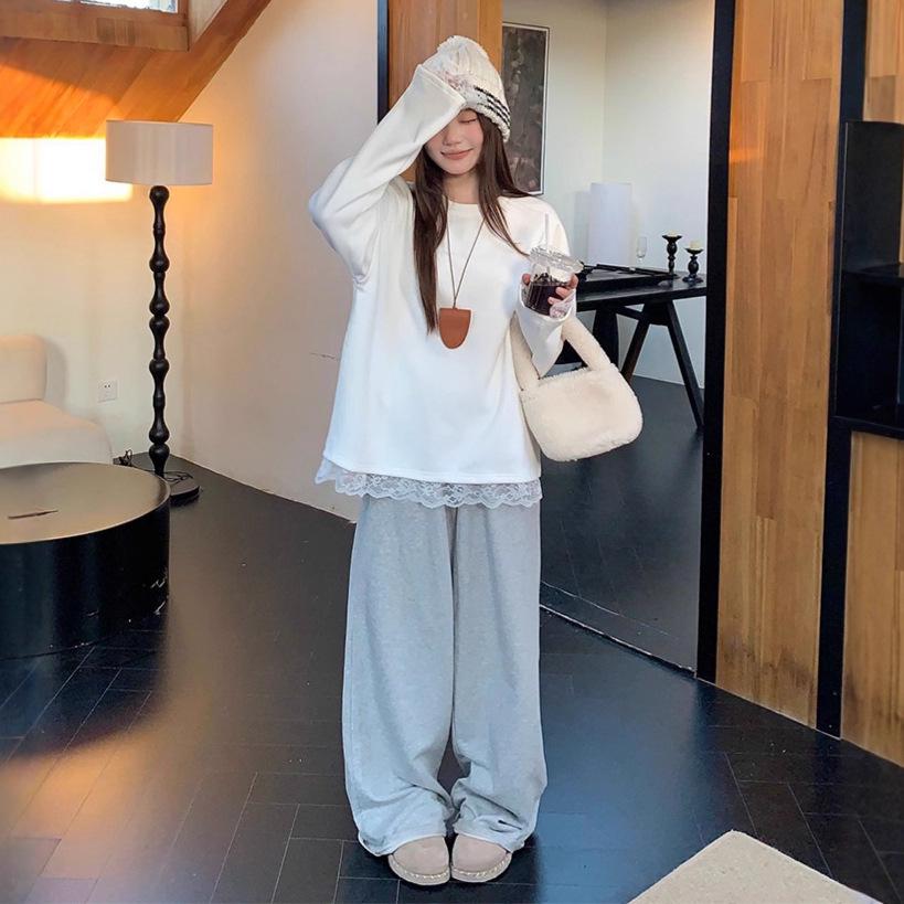 Women's Velvet Lace Long-Sleeve Slimming T-Shirt for Autumn & Winter