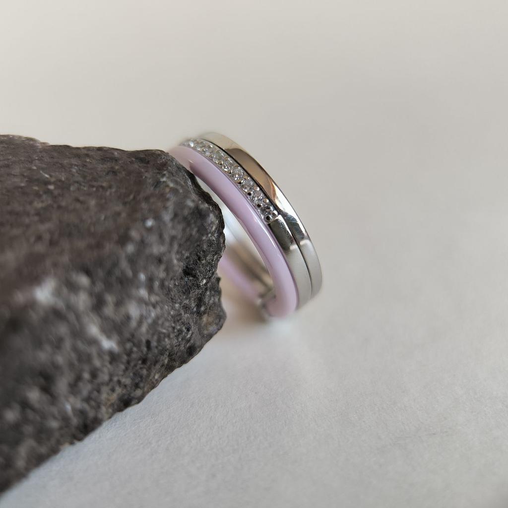 Srebrny pierścionek z ceramiką, waga produktu 4,12 g (60002342)