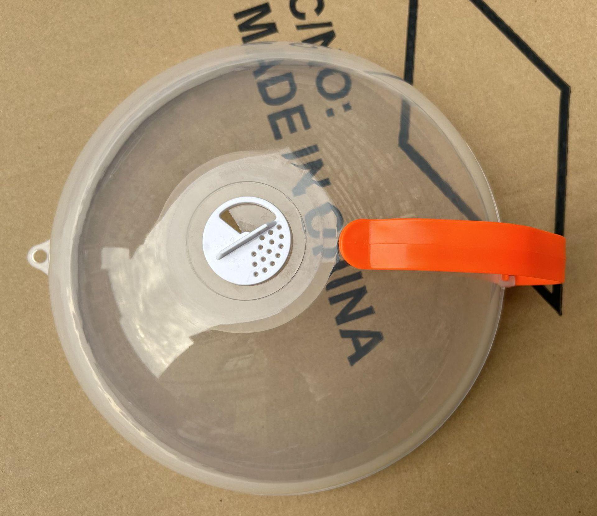 

Прозрачная крышка для пищевых продуктов, устойчивая к брызгам в микроволновой печи и высоким температурам, устойчивая к воздействию масла и пыли, сохраняющая овощи свежими и защищающая миски. Ordinary thickened version with hanging hole оранжевый