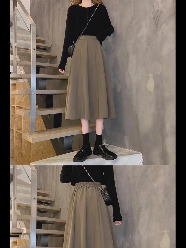 Women's Black High-Waist A-Line Skirt - Spring/Autumn 2024 - Small Size, Medium Length, Big Swing Style.
