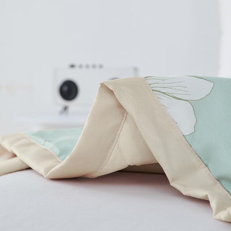 Belle Anna Floral Washed Summer Quilt