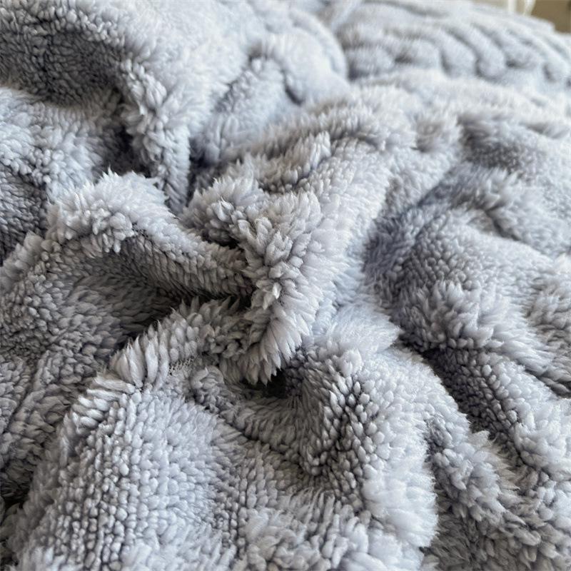 Double-Sided Quick-Heating Lambswool Fleece Winter Quilt for Single/Double Beds