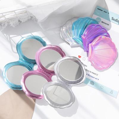 Meerjungfrauen-Herz Glitzer Zweiseitiger Kompaktspiegel mit buntem Muschel-Design