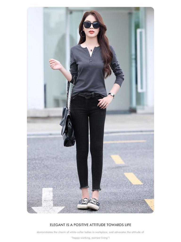 Korean Style Slim Fit V-neck Color Block Patchwork Long Sleeve T-shirt - Cotton Base Layer