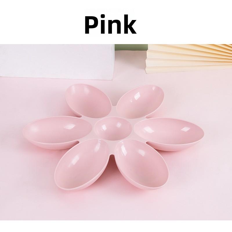 Plastic Pet Flower-shaped Cat Bowl - Suitable for Multi-cat Households for Feeding and Watering Pets.