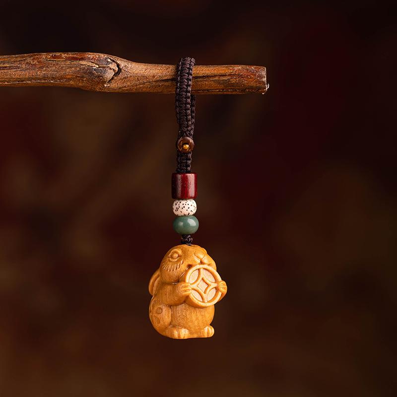 Sandalwood Zodiac Keychain: Rat, Ox, Tiger, Rabbit, Snake, Horse, Sheep, Monkey, Rooster, Dog, Pig, Dragon Car Pendant