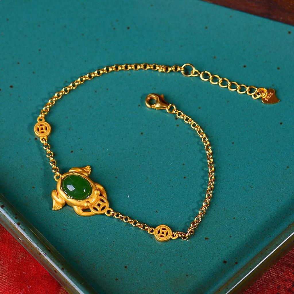 Natural Hetian Jade Golden Toad Bracelet with Inlaid Stones for Good Fortune