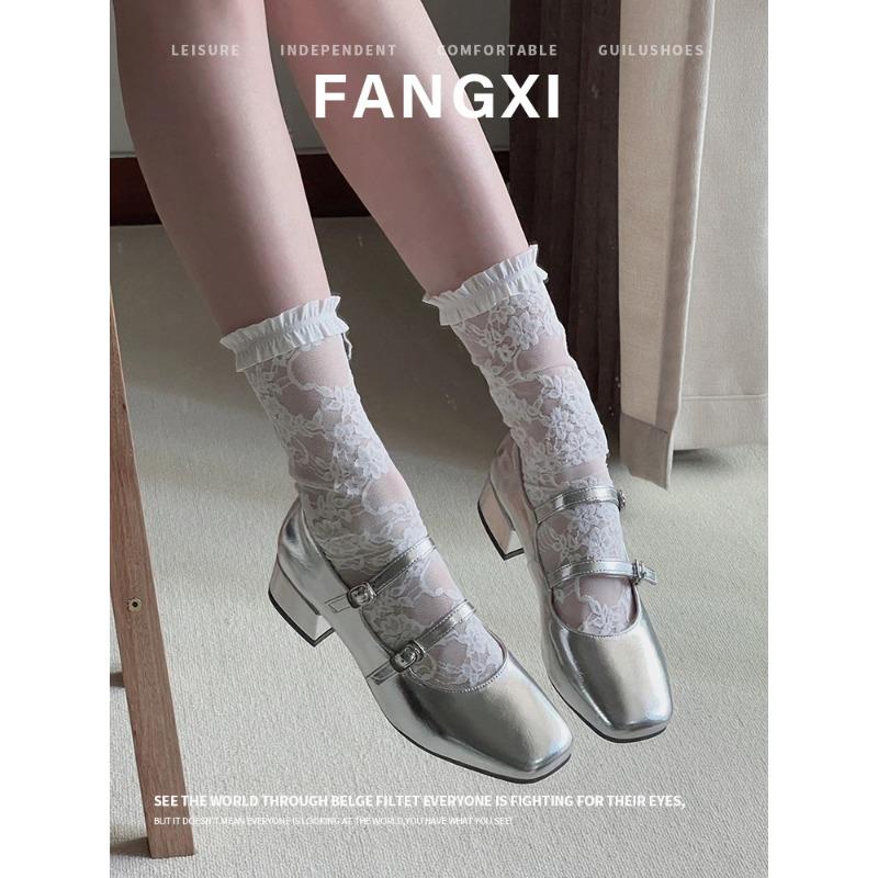 

Sheepskin version of the new silver one-word buckle strap medium heel high heels women s head Mary Jane women s shoes thick heel single shoes 40
