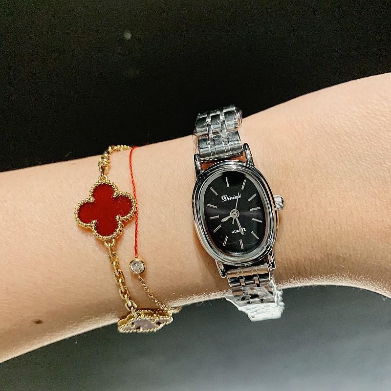 Fashion Temperament Steel Belt Oval Small Dial Retro Watch Casual Quartz Watch Women