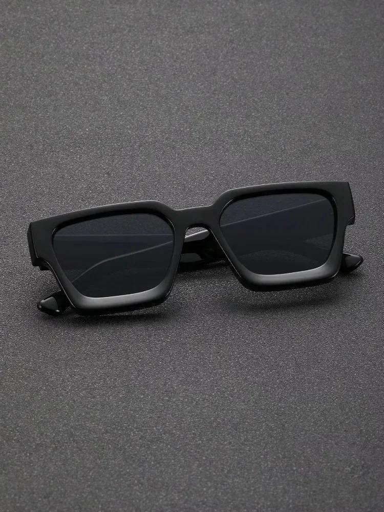 1PC Unisex Plastic Fashion Square Frame Sunglasses For Street Pography And Beach Trips Driving Accessories