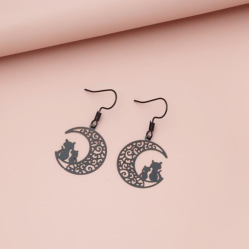 Carved Black Cat Moon Design Dingla örhängen Legering Smycken Söt Elegant Style Daily Wear Accessoarer