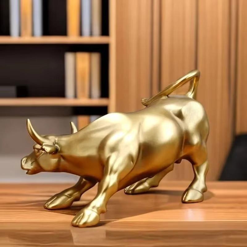 Skinds Wall Street Bull Statue, Wall Street Bull Art Decor Ox Figure Statues Represents Good Luck of Career and Wealth