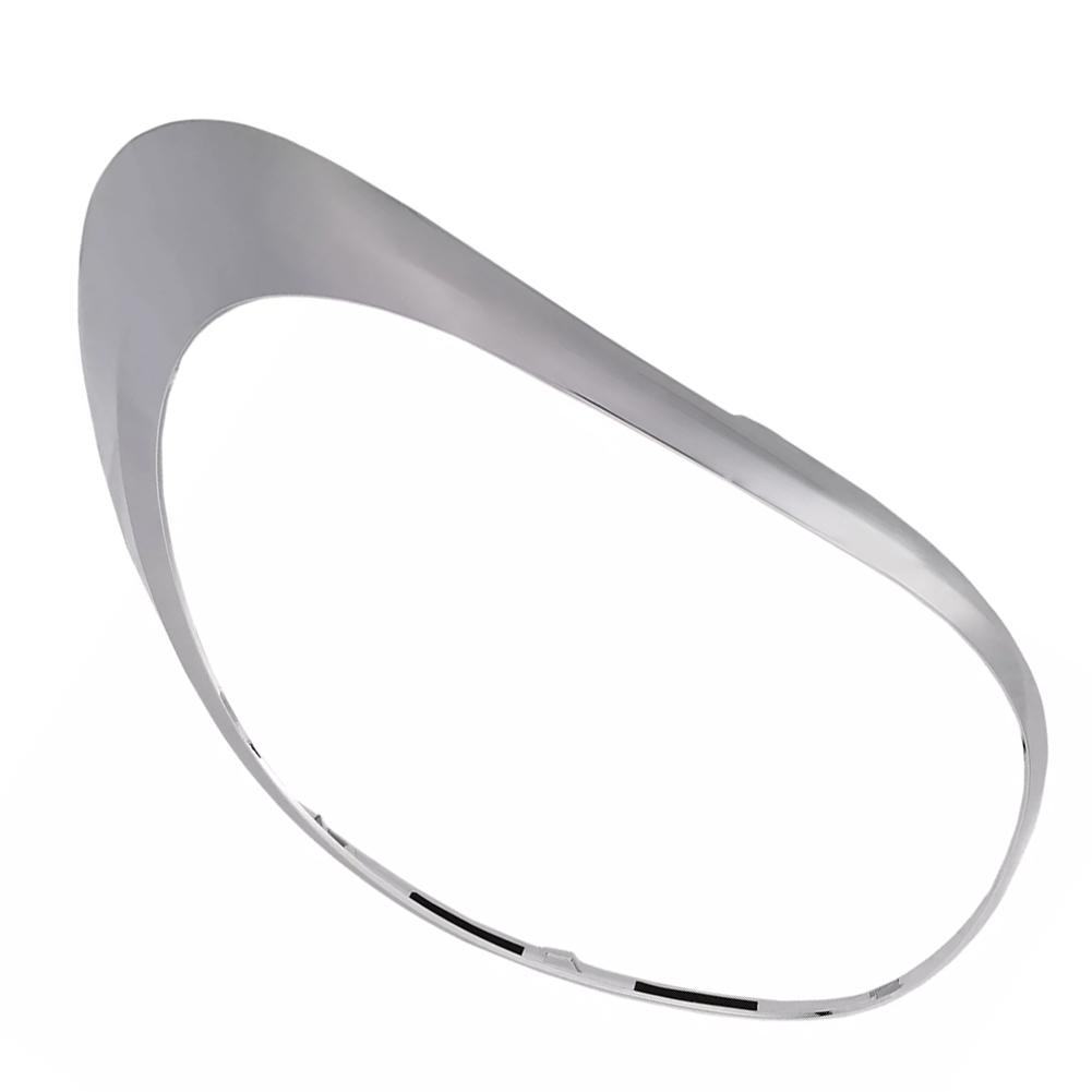 Car Tail Light Repair Taillight Trim Ring OEM Number 77366440 Easy Installation Wear-resistant Material For Fiat 500L 2014-20