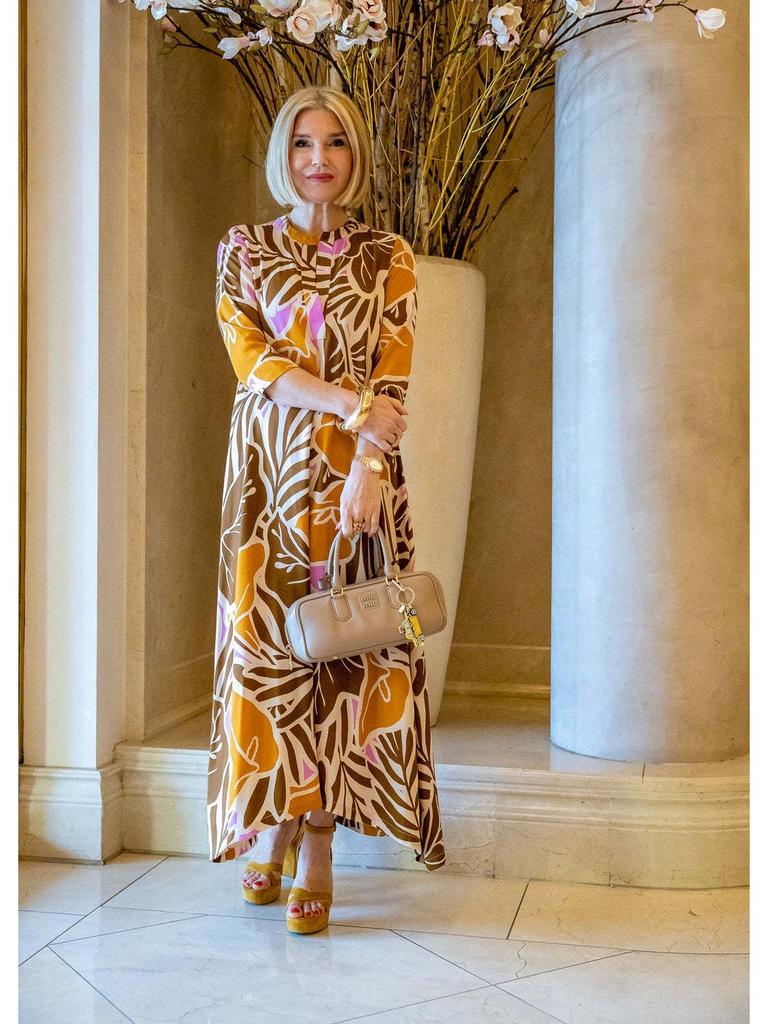 2025 Spring/Summer New Women's V-Neck Print Long Dress with Three-Quarter Sleeves