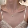 Women's Light Luxury Niche Design Flower Pendant Temperament High-end Collarbone Chain