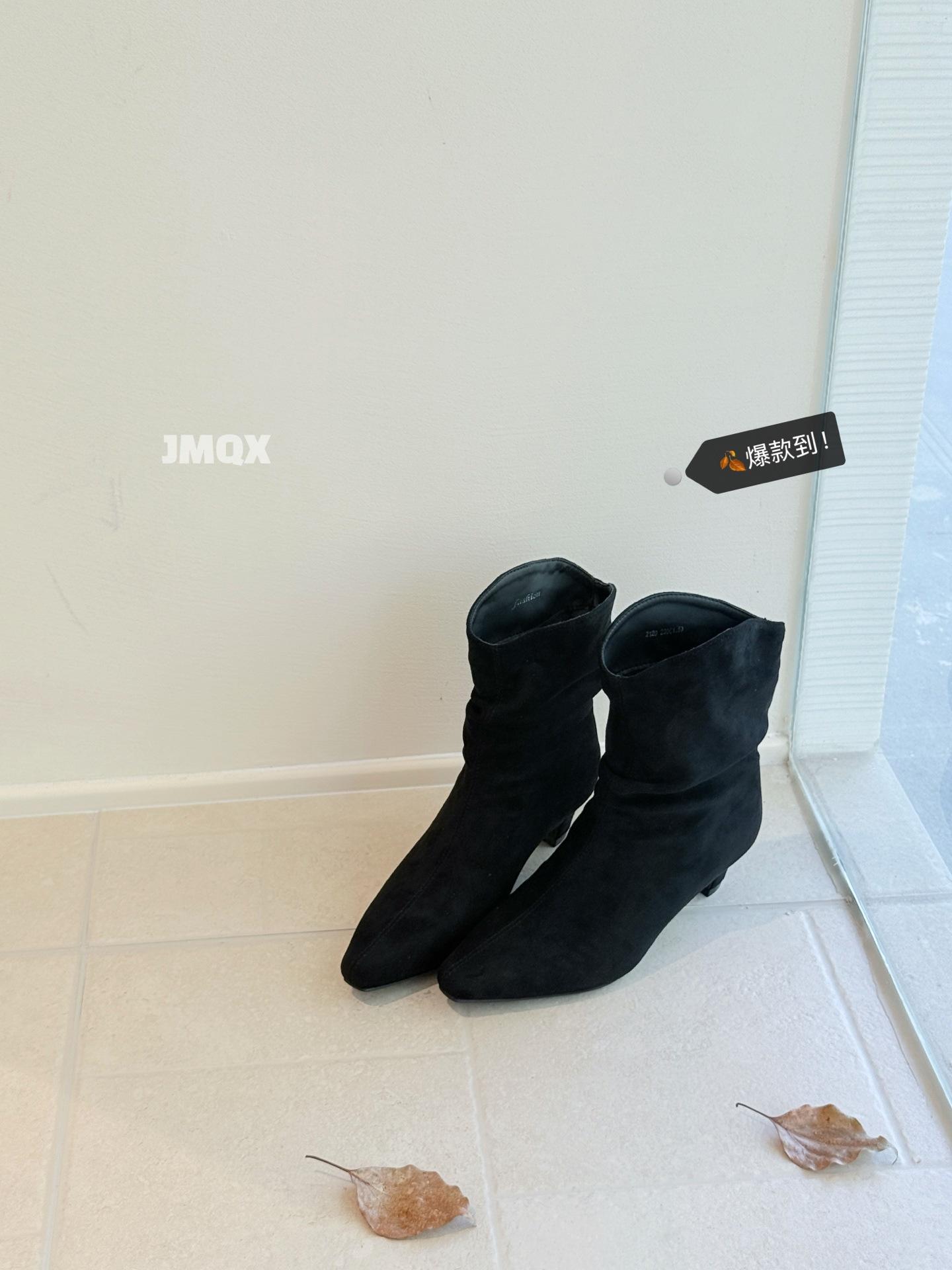 

2025 осень новые ботильоны на наборном каблуке женские матовая кожа острый носок низкий каблук короткие ботинки женские ботильоны в западном ковбойском стиле 35