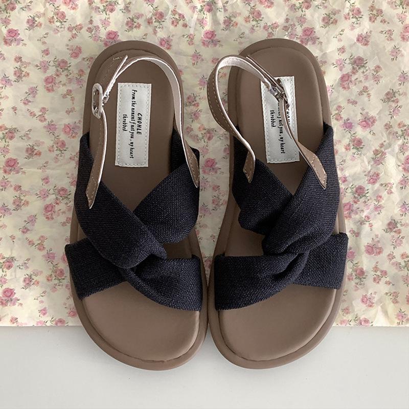 

Flat-soled sandals women s versatile fashion new casual cross with soft-soled flat-heeled sandals 40 чёрный