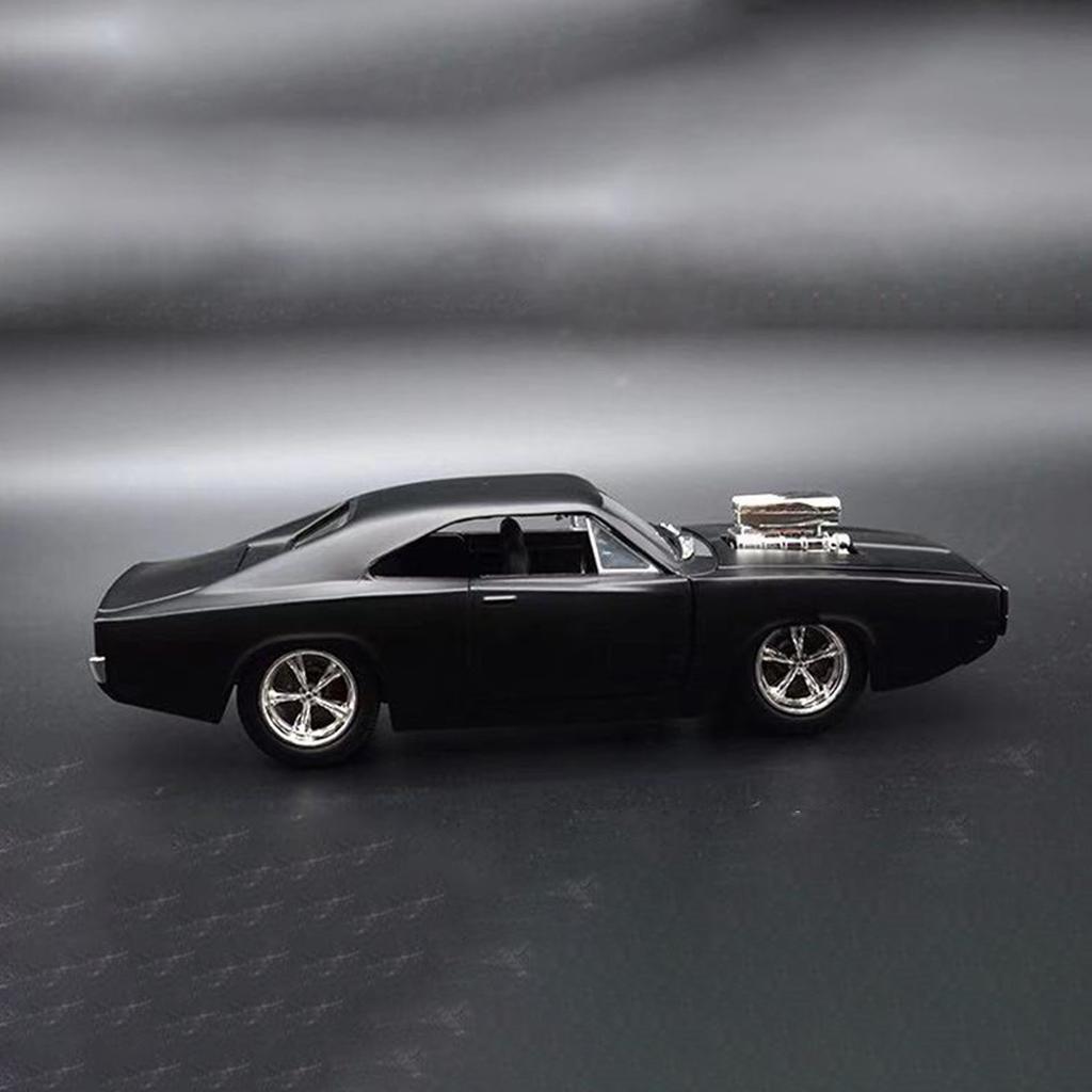 Car Model for Kids and Adults Alloy Metal 1:24 Model Car Toy for Home Decoration Black
