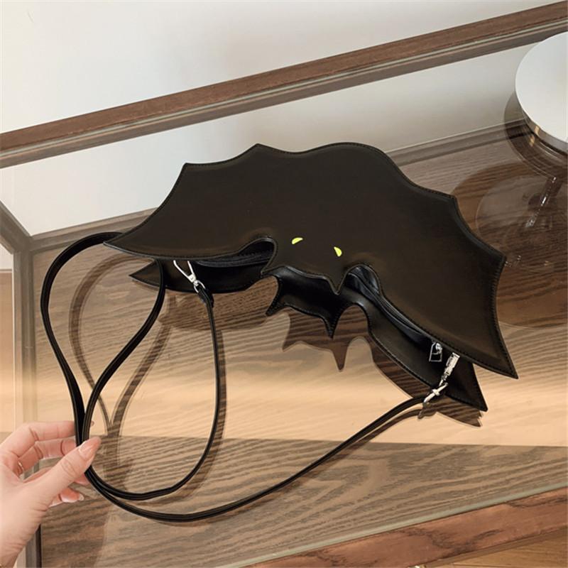 Halloween Bat Shaped Pu Leather Shoulder Crossbody Bag with Glowing Eye Novelty Horror Themed Party Festival Women Messenger Bag