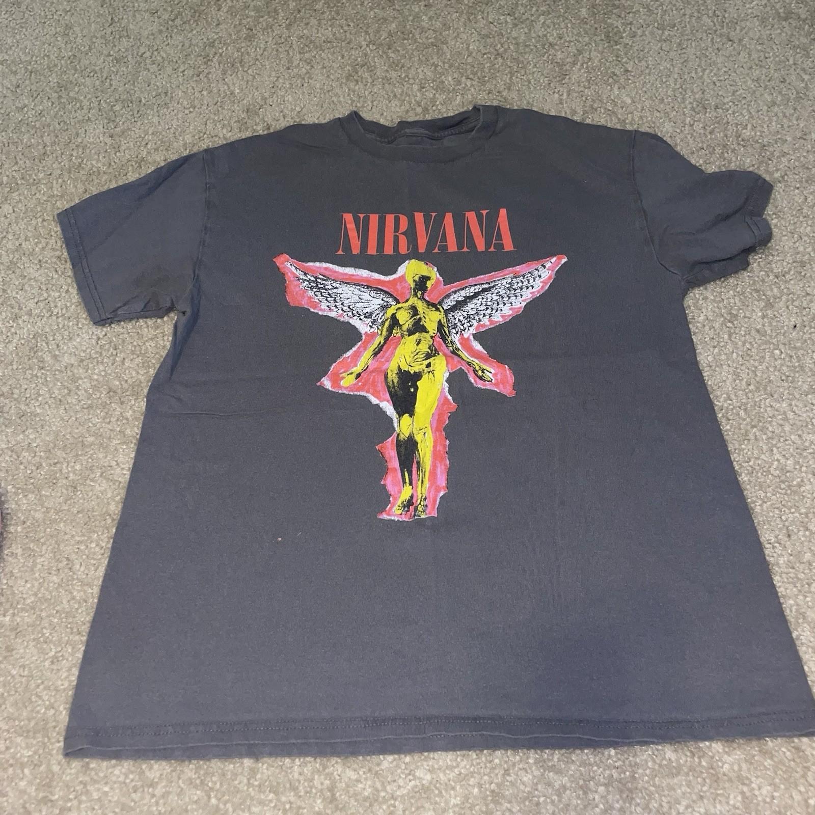 Nirvana In Utero Graphic Charcoal Gray Rock Band Tee Mens Medium Unisex T-Shirt S