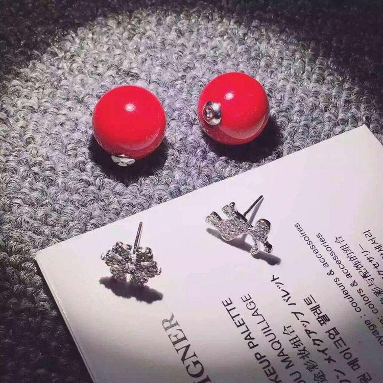 Rentier Zirkon Schneeflocken Ohrstecker - Festliches Perlen Geweih Design für Mädchen