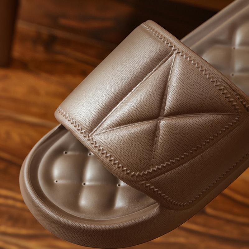 Slippers women wear outside summer home thick-soled hotel indoor bathroom non-slip bath sandals men