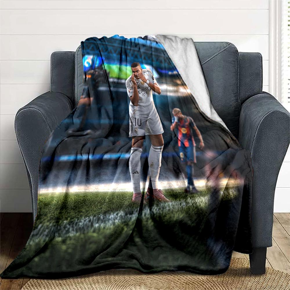 Star Player Kylian Mbappé Blanket Comfortable Great for Bedding Livingroom Picnics Four Seasons Universal Stylish Decor