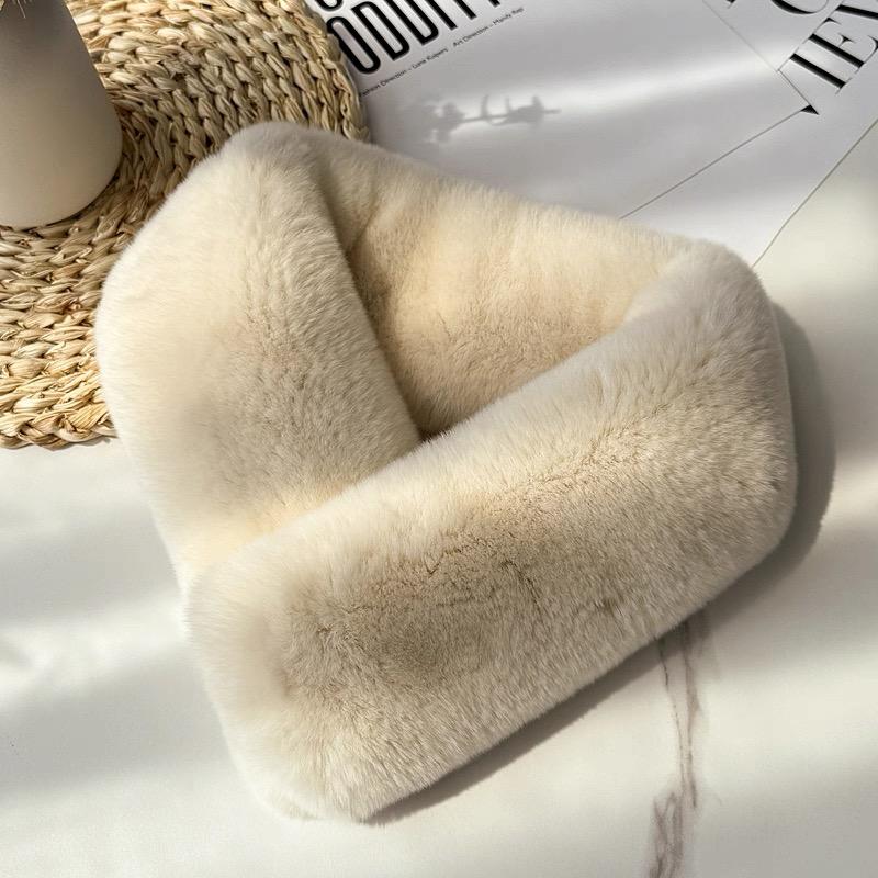 Women's Genuine Rex Rabbit Fur Breathable Fashion Scarf Winter Neck Warmer with Magnetic Closure