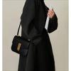 Popular Fashion Women's Retro Black Gold Bag Women's Shoulder Crossbody Light Luxury Tofu Bag