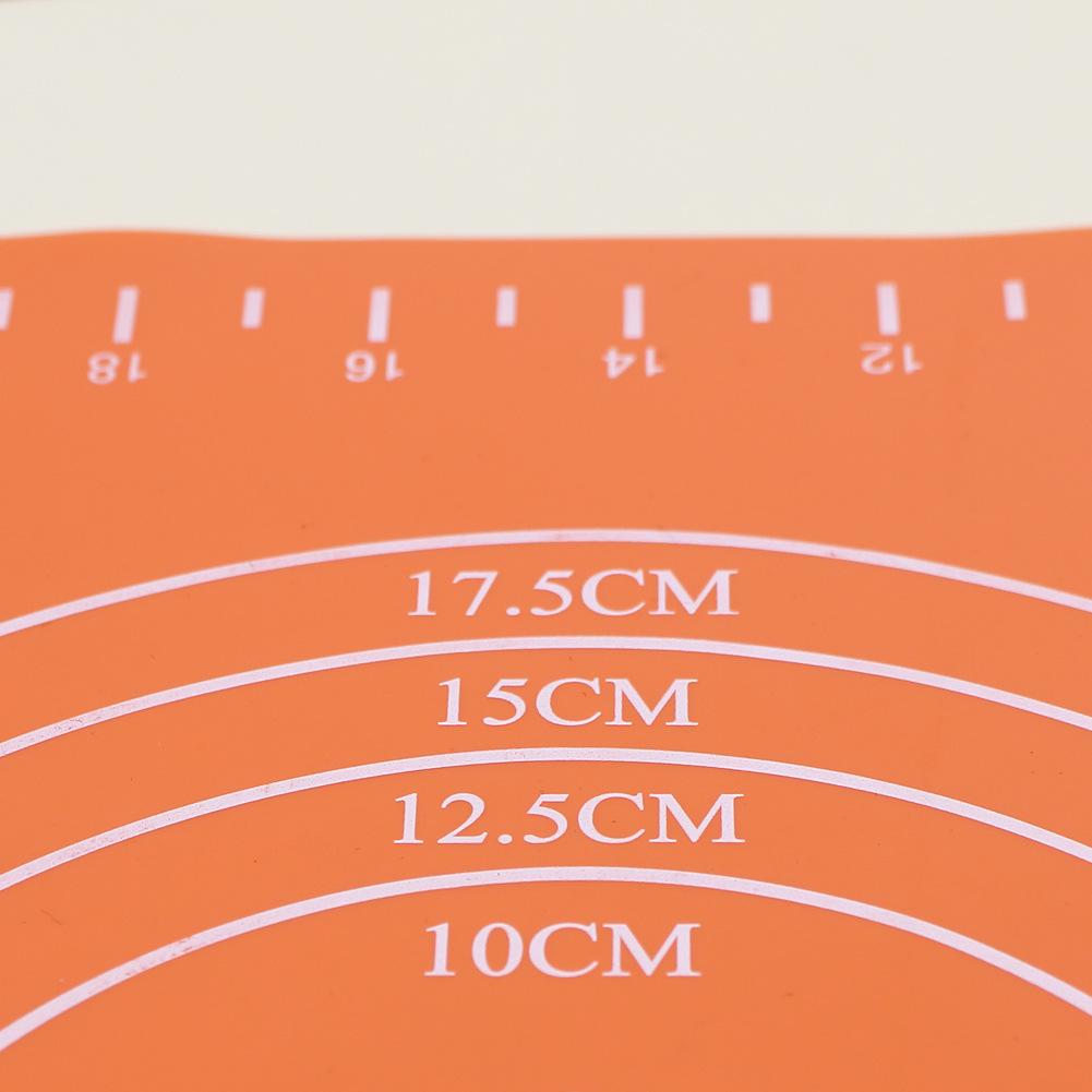 Silicone Kneading & Baking Mat - Heat-Resistant, Thick, Ideal for Dough, Noodles & Cutting