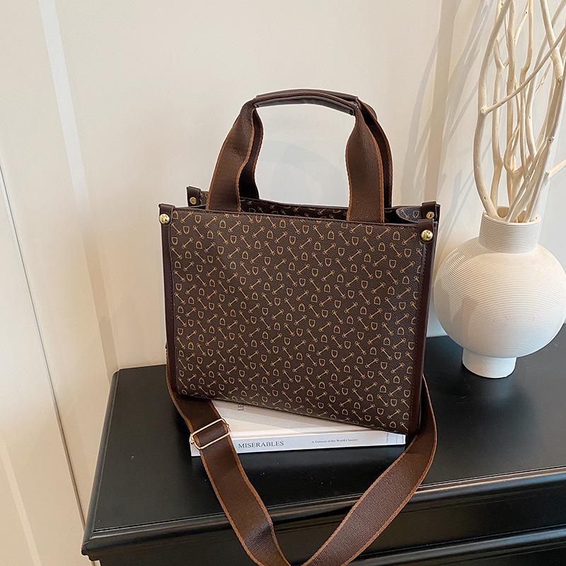 

New tote bag women s bag versatile commuter women s bag high-end feeling single shoulder oblique span zipper texture simple handbag tide