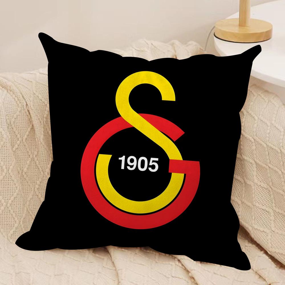 Klubové logo G-GalatasarayS Povlak na polštář Měkká plyšová látka Oboustranně potištěný potah na polštář na pohovku pro všechna roční období Dekorace do domácnosti Dárek