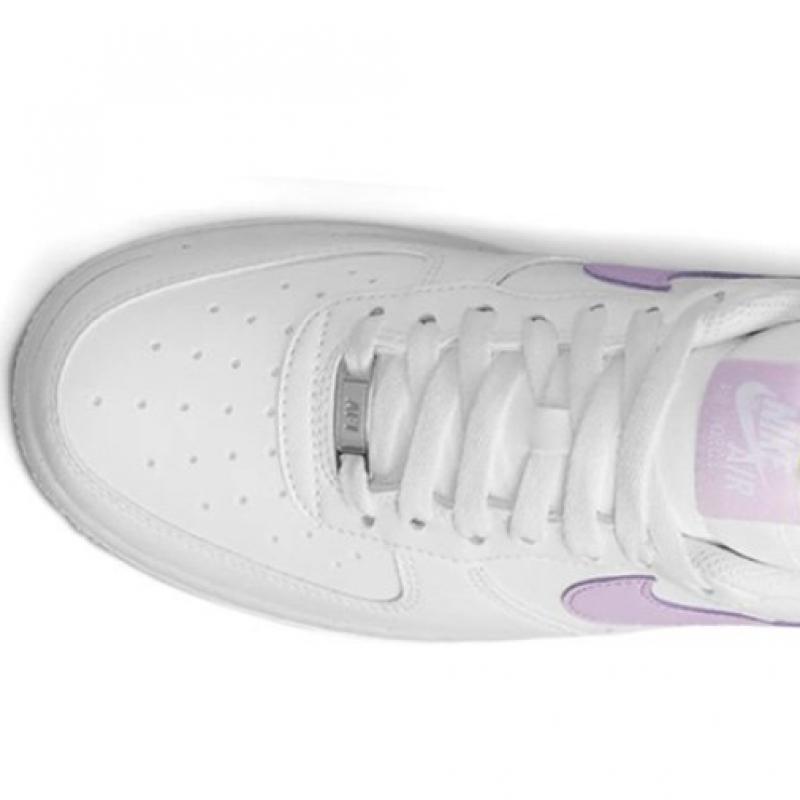 Nike Pantofi sport de damă Air Force 1 '07 Next Nature DN1430 105