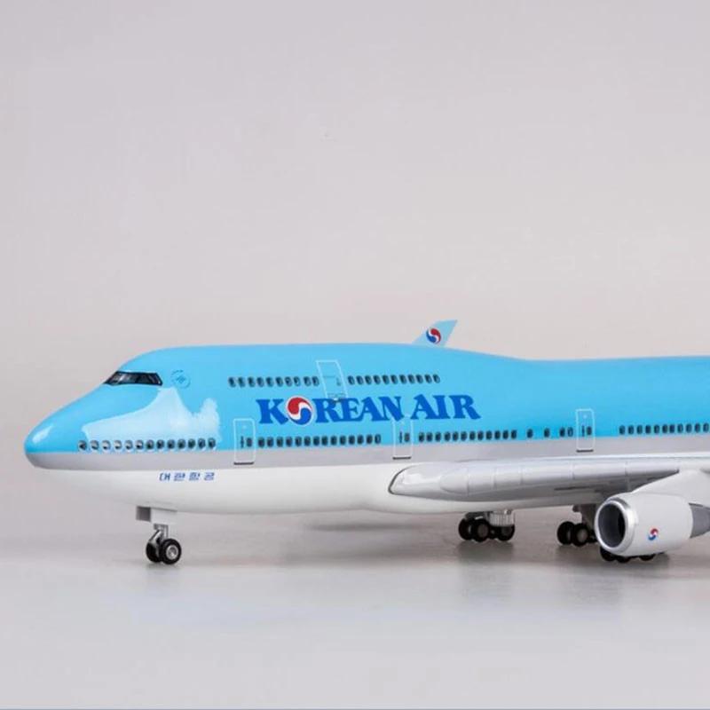 Korean Air 747 Model Airplane Large Diecast Airplane Model Kits with Stand Display Collectible for Aviation Enthusiast Gift