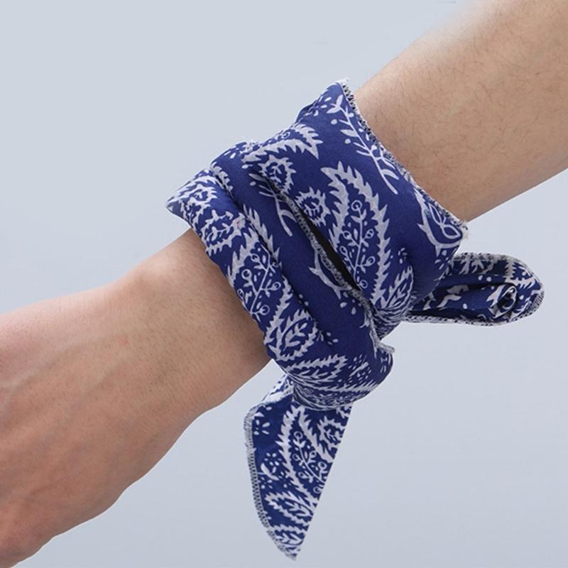 Dog Cooling Scarves Pet Cooling Bandanas Neck Wrap Stay Comfortable for Dog