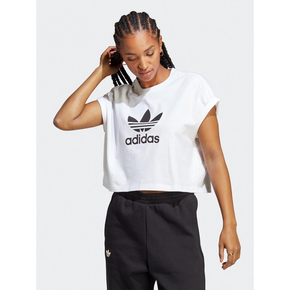 

КОРОТКАЯ ФУТБОЛКА ADIDAS