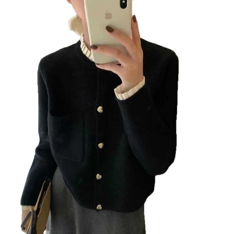 Knitted Cardigan Women's Autumn Clothing New Temperament Versatile Design Women's Sweater High-end Jacket