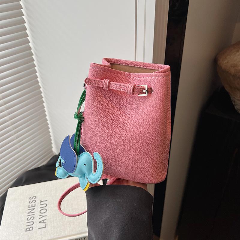 

Нова Універсальна Сумка для Подорожей Жіноча Модна Сумка-Месенджер Великої Місткості With pendant рожевий