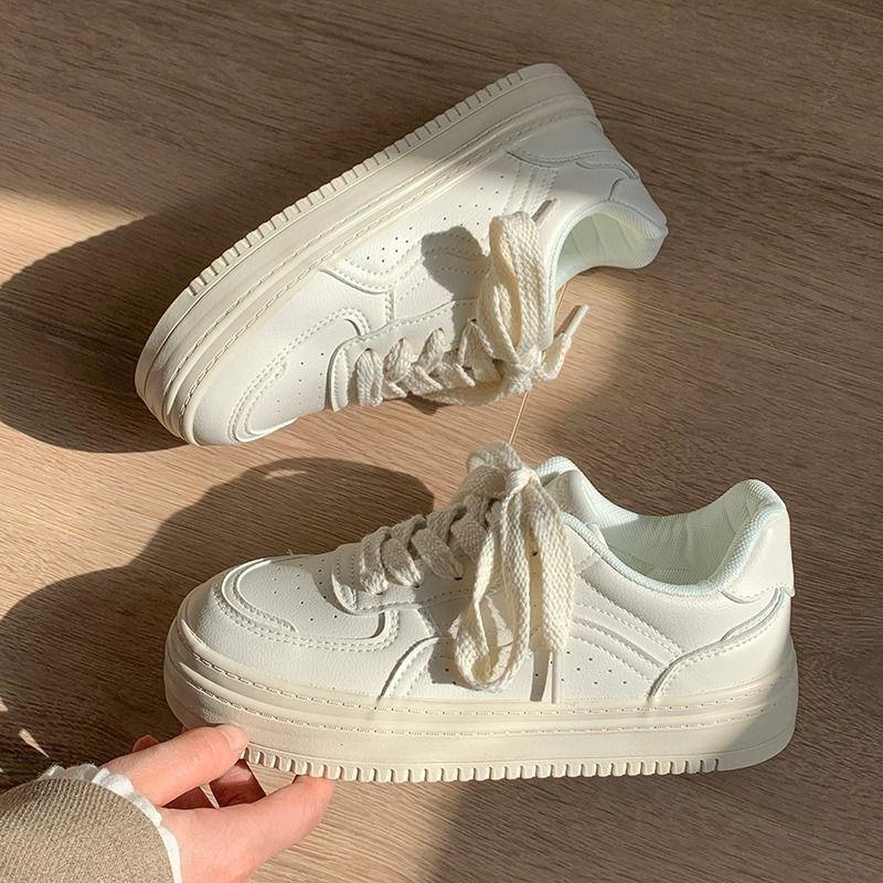 Japanese Versatile Milk Fufu Little White Shoes Under the Brand Women's 2025 Spring New Thick-soled Retro Casual Board Shoes